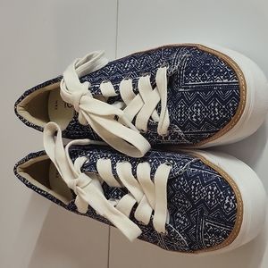 NWOT Toms Women's Alex Sneakers Size 8.5